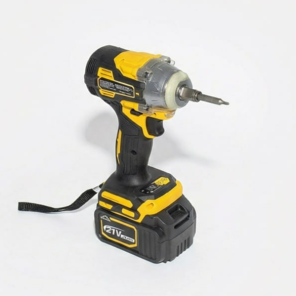 Гайковерт акк  21В 2*4А*ч 400Нм бесщеточный с набором головок и бит кейс APEXWOLT