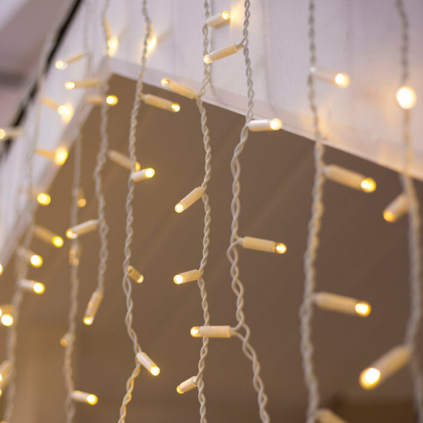 Гирлянда «Бахрома» 3 × 0.9 м, IP44, УМС, тёмная нить, 232 LED, свечение тёплое белое, 220 В