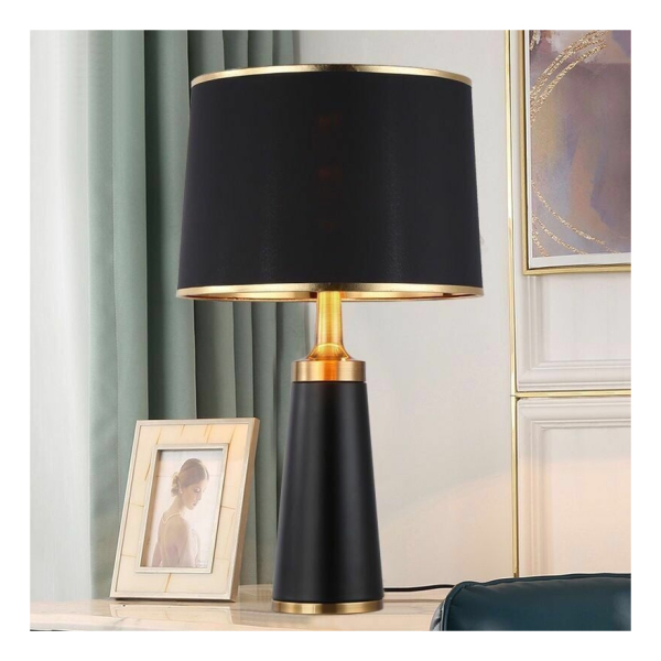 Лампа настольная 1*60Вт Е27 черный золото AU91954/1 BLACK+GD Атмосфера уюта