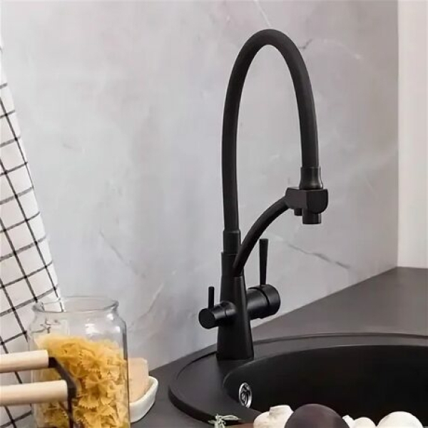 Смеситель для кухни однорычажный с выходом для питьевой воды черный латунь 022658 GOLDEN FOX