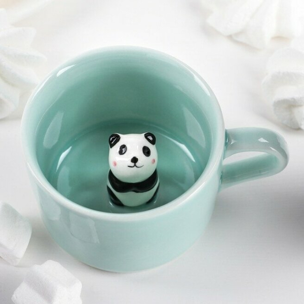 Кружка керамическая с фигуркой на дне «Зверята. Панда», 250 мл, 11,5×9×6,5 см, цвет бирюзовый