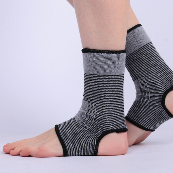 SILAPRO Комплект суппортов 2шт на голеностоп, 58% нейлон, 35% латекс, 7% полиэстер