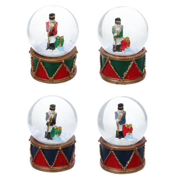 Снежный шар Щелкунчик 4,5x6,5 см полистоун стекло 26-479