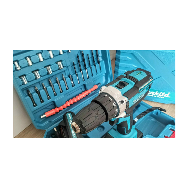 Шуруповерт акк 24В 42Нм 4А*ч биты, головки в наборе кейс Makita