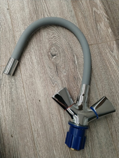 Смеситель для кухни маховик высокий излив серый латунь 455905 SANDAY